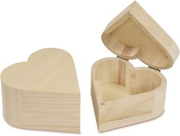 Holzbox Herz   mit Magnetschließe